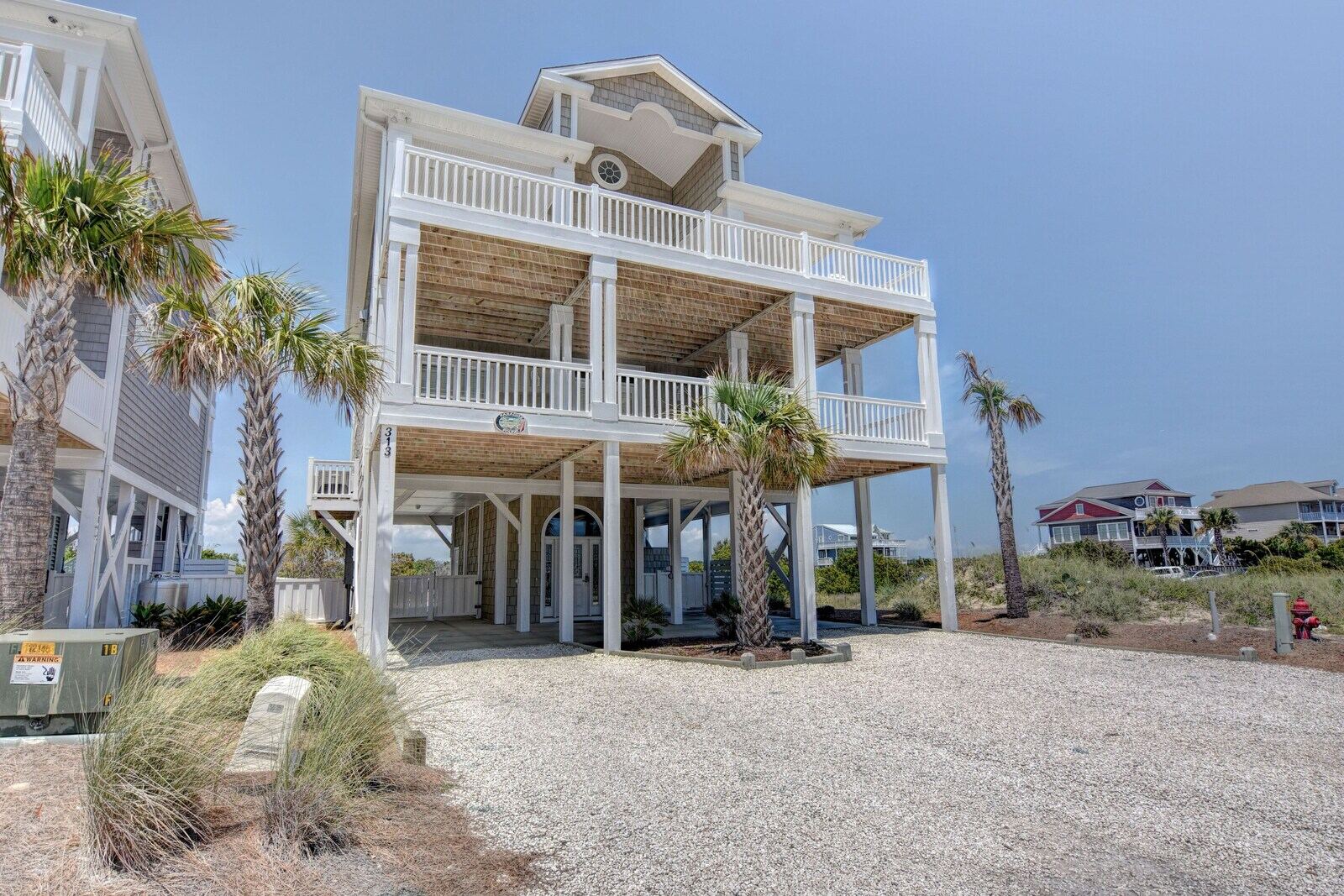 Beach house photo 2
